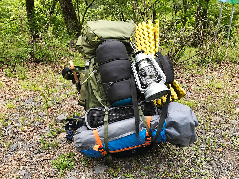 白 フリル付 ドイター deuter aircontact エアコンタクト 75 65+10